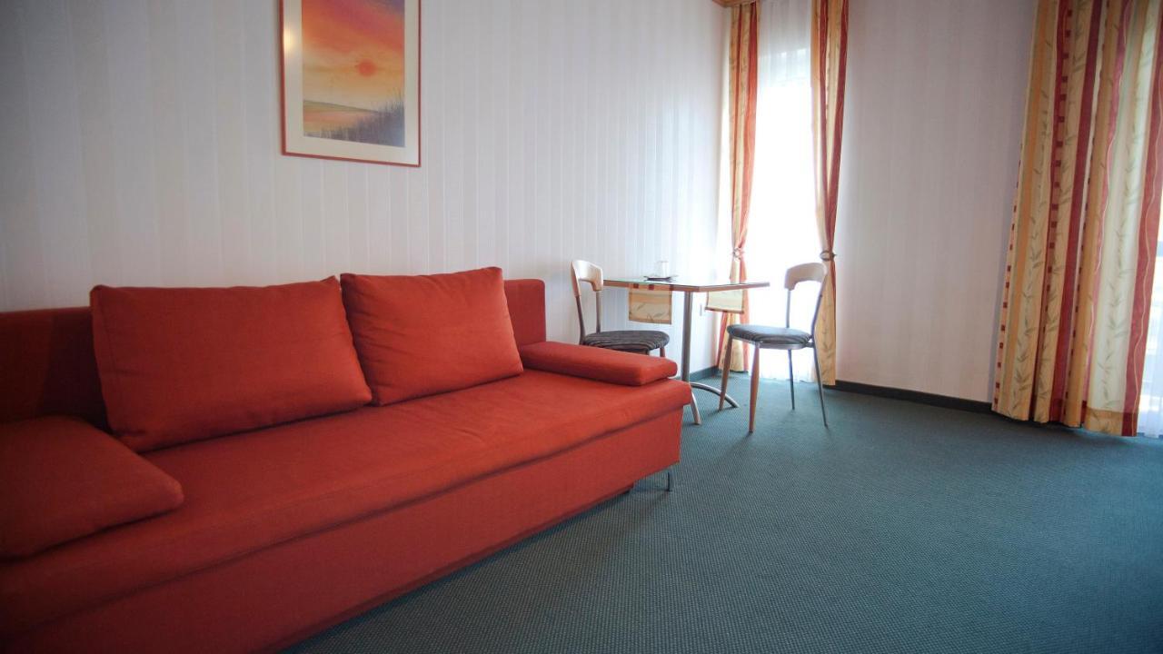 Gaestehaus Moser Podersdorf am See Bagian luar foto